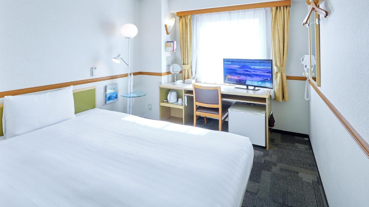 Toyoko Inn Shonan Hiratsuka Eki Kita Guchi No 2 מראה חיצוני תמונה